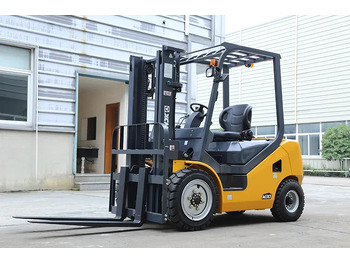New Rough terrain forklift XCMG FD30T 3 ton hydraulic Fork Lift Truck Forklift With Attachments: picture 3