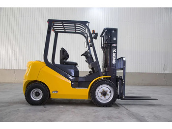 New Rough terrain forklift XCMG FD30T 3 ton hydraulic Fork Lift Truck Forklift With Attachments: picture 4