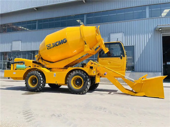 XCMG Official 4 cubic meters Self Loading Rough Terrain Concrete Mixers for Sale leasing XCMG Official 4 cubic meters Self Loading Rough Terrain Concrete Mixers for Sale: picture 4