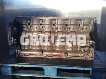 Cylinder head LIEBHERR