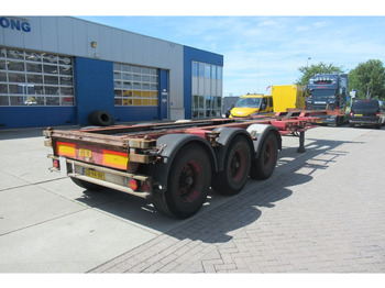 Container transporter/ Swap body semi-trailer RENDERS