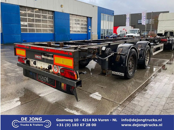 Container transporter/ Swap body trailer RENDERS