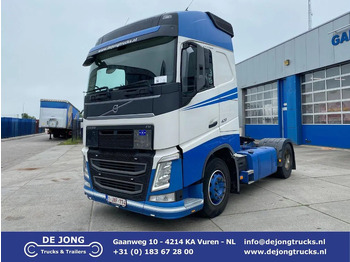 Tractor unit VOLVO FH13 420