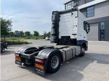 Tractor unit Volvo FH 13.460 Globetrotter / I-save: picture 4