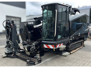 Directional boring machine