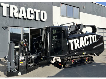 Directional boring machine