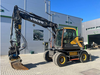Wheel excavator VOLVO EWR150E