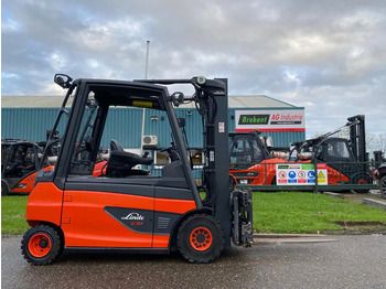 Electric forklift LINDE E