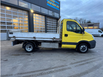 Tipper van IVECO Daily 35C15 4x2: picture 4 Tipper van IVECO Daily 35C15 4x2: picture 4