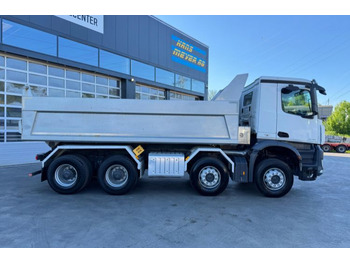 Tipper Mercedes-Benz Arocs 3248 8x4: picture 5