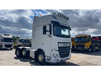 Tractor unit DAF XF 530