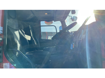 Tractor unit Daf CF 450: picture 5