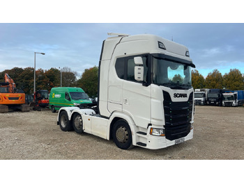 Tractor unit SCANIA S 500