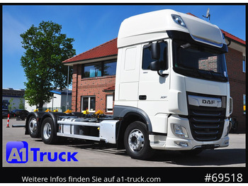 Container transporter/ Swap body truck DAF XF 480