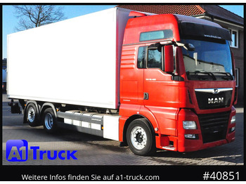 Curtain side truck MAN TGX 26.460