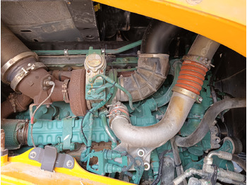 Wheel loader VOLVO L150H: picture 4