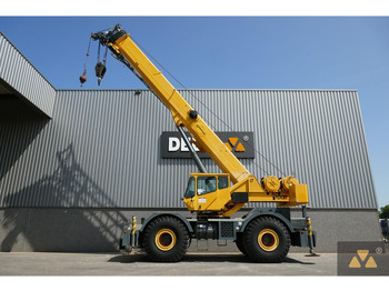 Rough terrain crane GROVE