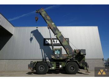 Rough terrain crane GROVE