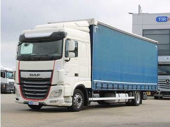 Curtain side truck DAF XF 450