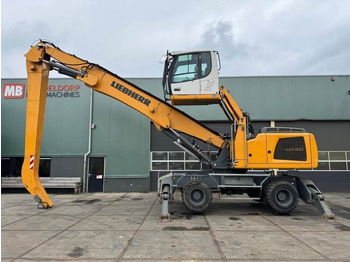 Waste/ Industry handler LIEBHERR LH 40 M