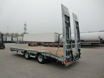 New Low loader trailer HUMBAUR HBTZ 217224 BS schräg Tandem-Tieflader Verzinkt,  SAF-Achsen,: picture 4