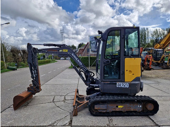 Mini excavator VOLVO ECR25D