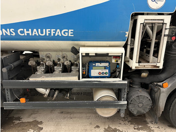 Tanker truck for transportation of fuel MAN TGL 10.180: picture 5