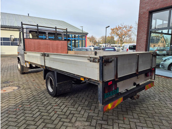 Dropside/ Flatbed truck Mercedes-Benz 811. steel suspension: picture 3