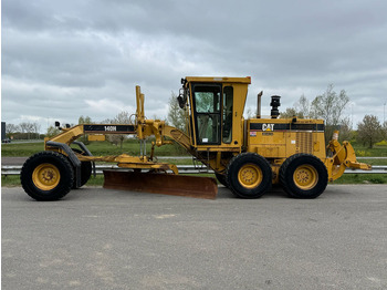 Grader CATERPILLAR 140H