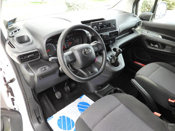 Refrigerated delivery van TOYOTA PROACE CITY REFRIGERATOR VAN -15*C POWER SUPPLY 230V CRUISE CONTROL AIR CONDITIONING 100HP: picture 2 Refrigerated delivery van TOYOTA PROACE CITY REFRIGERATOR VAN -15*C POWER SUPPLY 230V CRUISE CONTROL AIR CONDITIONING 100HP: picture 2