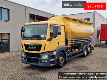 Tanker truck MAN TGS 26.440