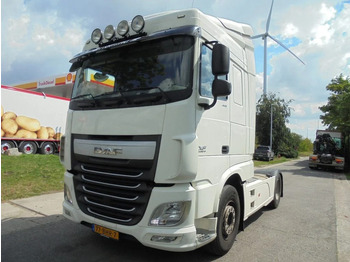 Tractor unit DAF XF 440