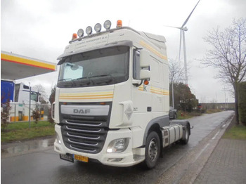 Tractor unit DAF XF 440