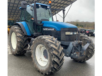 Farm tractor New Holland TM150: picture 3