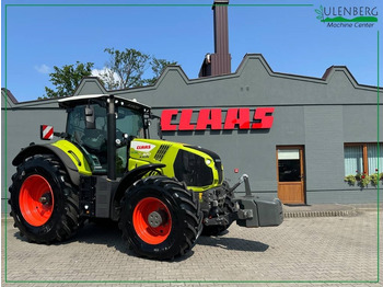Farm tractor CLAAS Axion 870