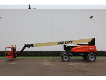 Telescopic boom JLG