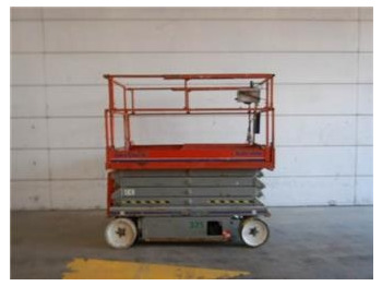 Scissor lift SKYJACK