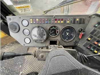 All terrain crane Liebherr LTM 1050 / 1: picture 3