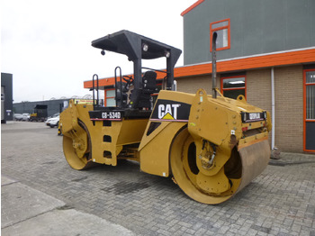 Road roller CATERPILLAR CB-534D: picture 2