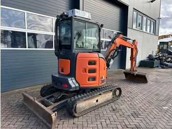 Mini excavator Hitachi ZX38U-5A CLR: picture 3 Mini excavator Hitachi ZX38U-5A CLR: picture 3