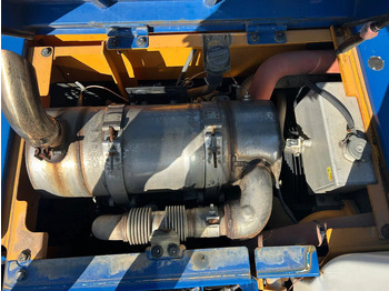 Crawler excavator Hyundai ROBEX145LCR-9A: picture 5