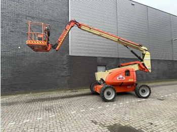 Telescopic boom JLG 600AJ