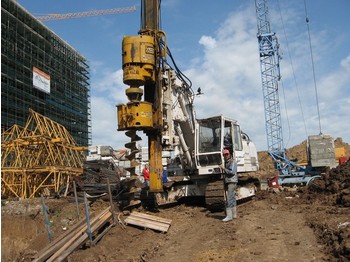 Attachment Liebherr R 942: picture 1