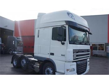 Tractor unit DAF XF105-460 Super Spacecab Manual RHD 2008: picture 1