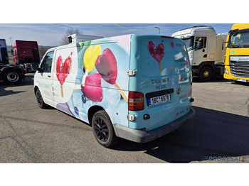Refrigerated delivery van VOLKSWAGEN TRANSPORTER 2.5 TDi - nová mrazírenská vestavba + CARRIER XARIOS 230/12 V - vadný motor: picture 4