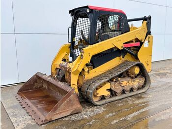 Skid steer loader CATERPILLAR