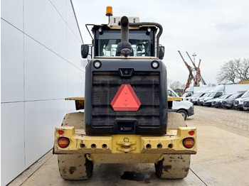 Wheel loader Cat 926M - Dutch Machine / Automatic Greasing: picture 4