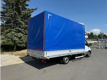 Curtain side van Iveco 35S18 Daily: picture 4