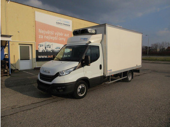 Closed box van IVECO Daily 35c16