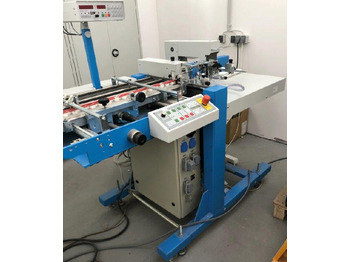 Folding machine